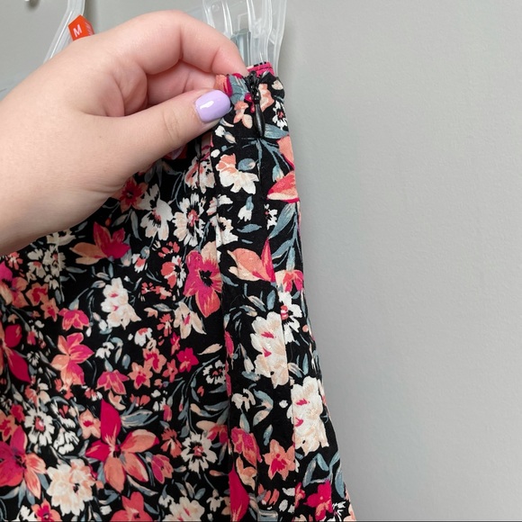 Dynamite floral skirt - Picture 2 of 10